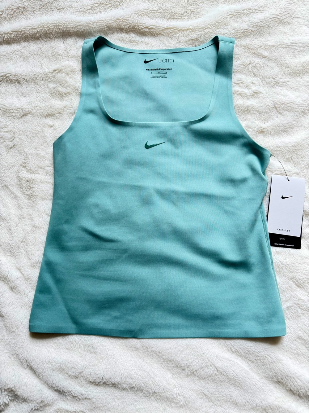 NWT Nike Women's Dri-Fit Stealth Evaporation Performance Tank